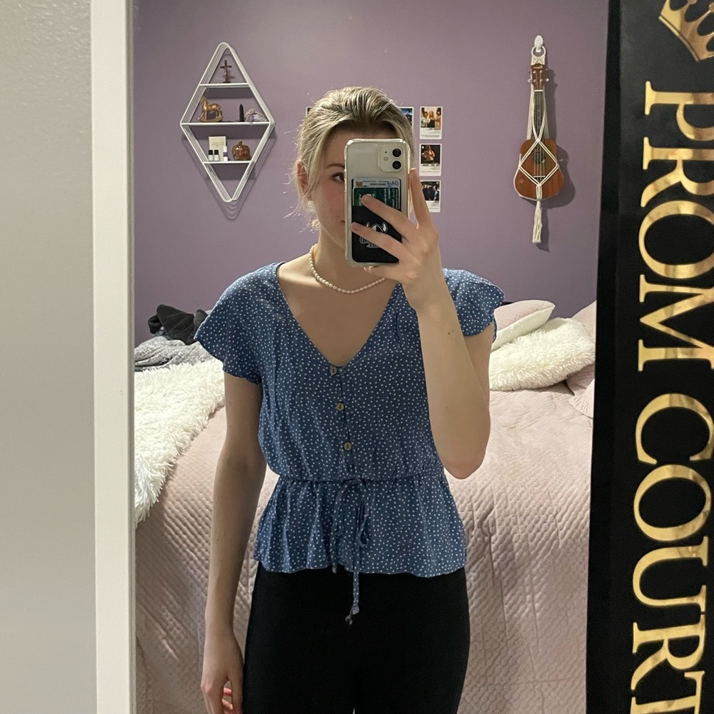 Super cute blouse